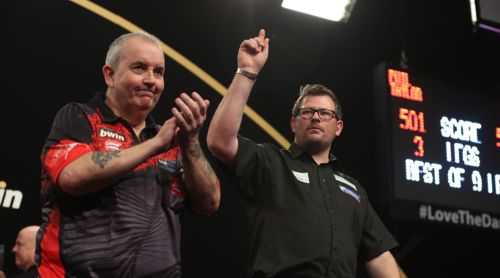 James Wade besiegt Phil Taylor und zieht in das Achtelfinale des Grand Slam ein