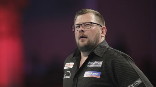 James Wade auf der Suche nach der Ursache für seine Niederlage gegen Mervyn King
