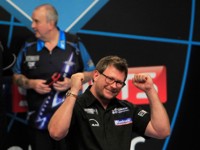 James Wade beendet die Siegesserie des Rekordchampions Phil Taylor