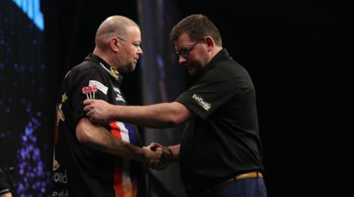 James Wade unterliegt Raymond van Barneveld überraschend deutlich