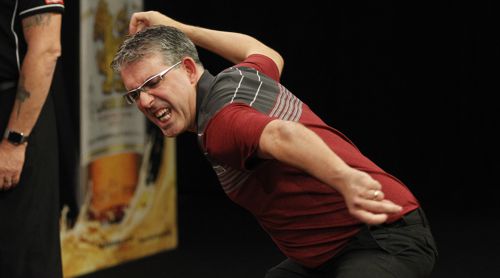 Jeff Smith freut sich riesig über den Einzug in das Achtelfinale des Grand Slam of Darts