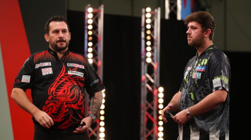 Jonny Clayton und Callan Rydz haben sich nichts zu sagen