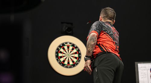 Jonny Clayton 6:4 Stephen Bunting