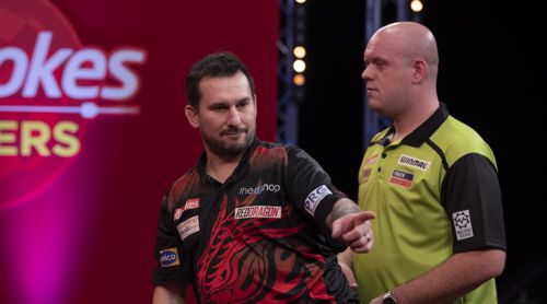 Jonny Clayton bezwingt Michael van Gerwen