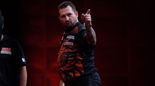 Jonny Clayton 10:7 Michael van Gerwen