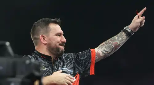 Jonny Clayton 6:5 Gian van Veen