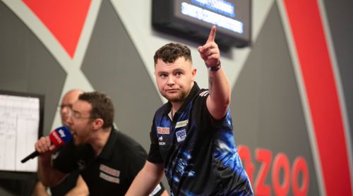 Josh Rock erlebt ein erfolgreiches WM-Debüt