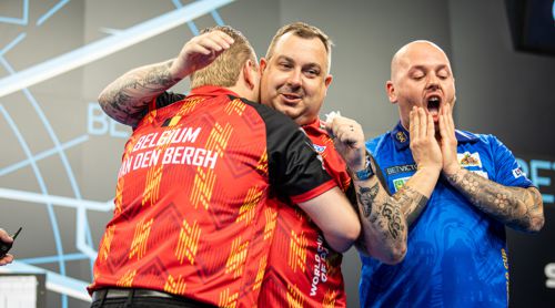Kim Huybrechts & Dimitri Van den Bergh