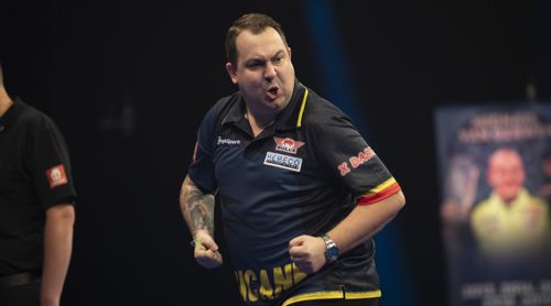 Kim Huybrechts erreicht die zweite Runde des World Grand Prix