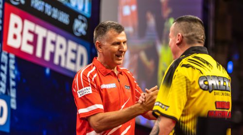 Krzysztof Ratajski 10:2 Dave Chisnall