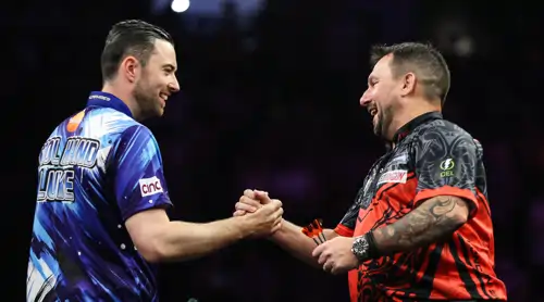 Luke Humphries 10:9 Jonny Clayton