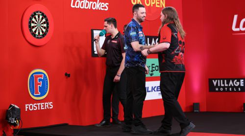 Luke Humphries 10:0 Ryan Searle
