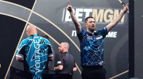 Luke Humphries 6:4 Rob Cross