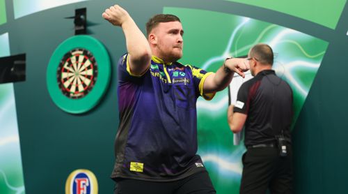 Luke Littler angelt den Big Fish