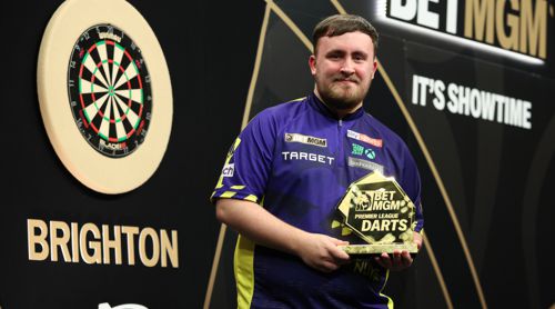 100,47 im Average, Luke Littler hatte – nach seinem Erfolg an Spieltag Zwei in Glasgow – seinen zweiten Tagessieg eingefahren