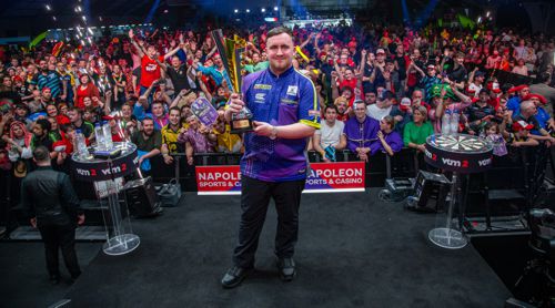 Luke Littler gab in Wieze sein Debüt auf der European Tour
