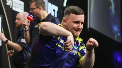 Luke Littler angelt den Big Fish