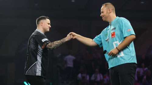 Luke Woodhouse 3:0 Max Hopp