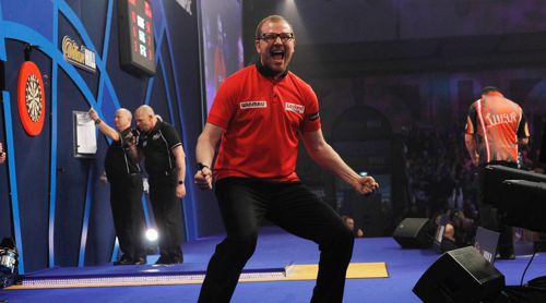 Mark Webster besiegte Mensur Suljovic überraschend bei der Weltmeisterschaft