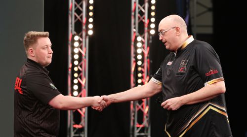 Martin Schindler unterliegt Andrew Gilding