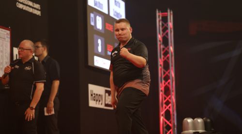 Martin Schindler besiegt Andy Boulton