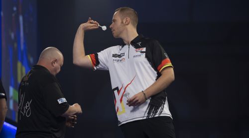 Max Hopp unterliegt Mervyn King