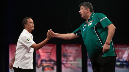 Mensur Suljovic reicht ein miges Niveau, um Christian Perez zu bezwingen