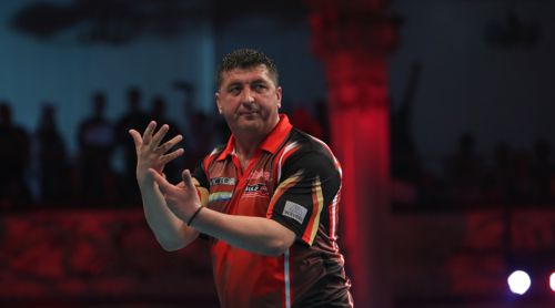 Mensur Suljovic auf der Suche nach der Ursache für Ausreißer