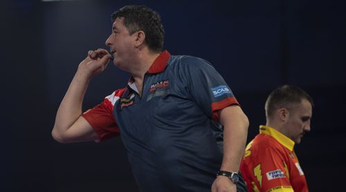 Mensur Suljovic besser als Matthew Edgar