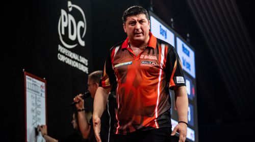 Mensur Suljovic ärgert sich