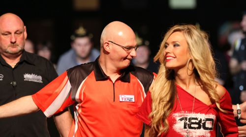 Mickey Mansell bei der European Darts Trophy in Leipzig 2014