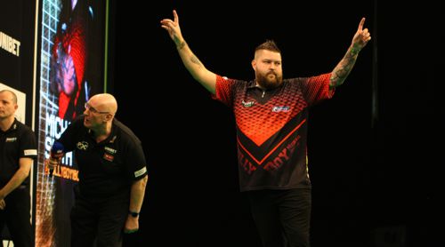 Michael Smith gelingt ein 9-Darter