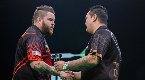 Michael Smith wurde seiner Favoritenrolle gegen Jeffrey de Zwaan gerecht