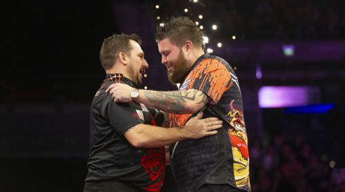 Michael Smith chancenlos gegen Jonny Clayton