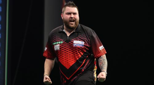 Michael Smith behält auch am zweiten Spieltag der Premier League seine weiße Weste