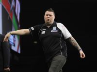 Michael Smith rutscht nach dem achten Spieltag der Premier League Darts an das Tabellenende