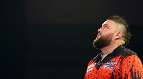 Michael Smith gewinnt sein erstes TV-Match als Weltmeister