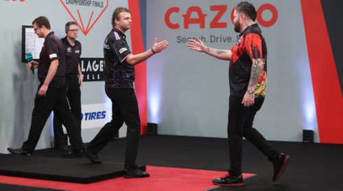Richard Veenstra besiegt Michael Smith