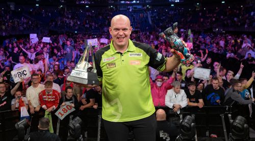 Michael van Gerwen gewinnt die Premier League zum sechsten Mal