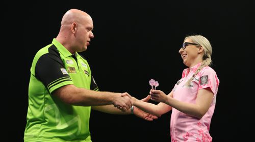Michael van Gerwen gratuliert der Queen zum Ritterschlag