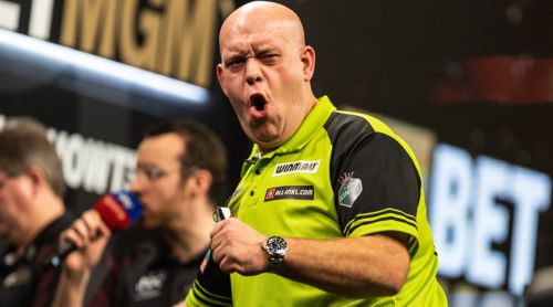 Michael van Gerwen siegt in Glasgow