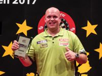 Michael van Gerwen besiegte Rob Cross im Finale der European Darts Trophy mit 6:4 und verteidigt damit seinen Titel