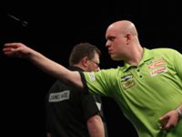 Michael van Gerwen besiegte James Wade am achten Spieltag der Premier League Darts und stellte einen neuen Weltrekord auf