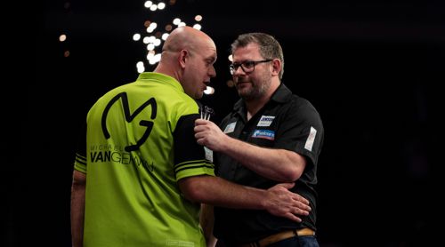 Michael van Gerwen und James Wade plaudern