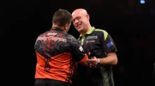 Jonny Clayton 6:2 Michael van Gerwen