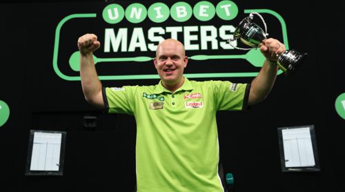 Nach der verpassten Weltmeisterkrone holte sich Michael van Gerwen mit dem Masters den ersten Titel der Saison 2018