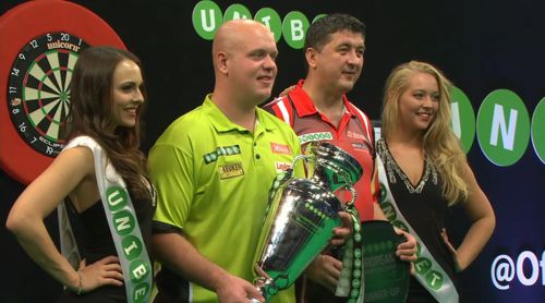 Michael van Gerwen bleibt Europameister