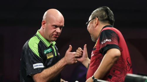 Michael van Gerwen 3:1 Mitsuhiko Tatsunami