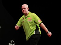Michael van Gerwen warf im Finale durchschnittlich sechs Punkte mehr als sein Kontrahent, aber Timing ist alles