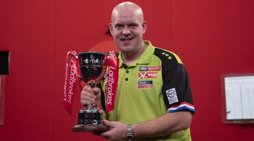 Michael van Gerwen gewinnt Players Championship Finals 2019
